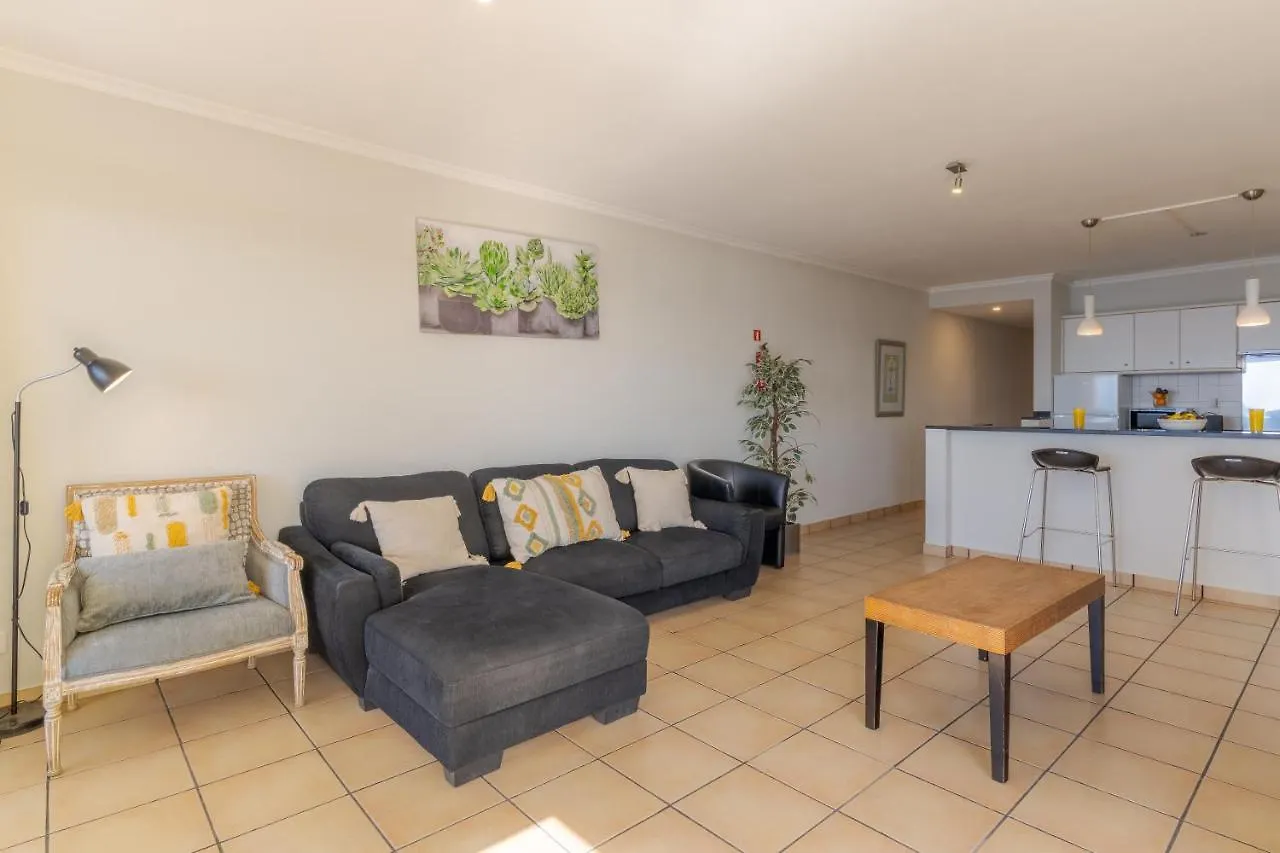 Honey Apartment On The Beach With Pool Funchal   Funchal (Madeira)